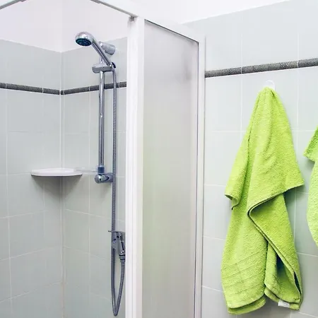 Casa Stoccolma * ポッツァッロ